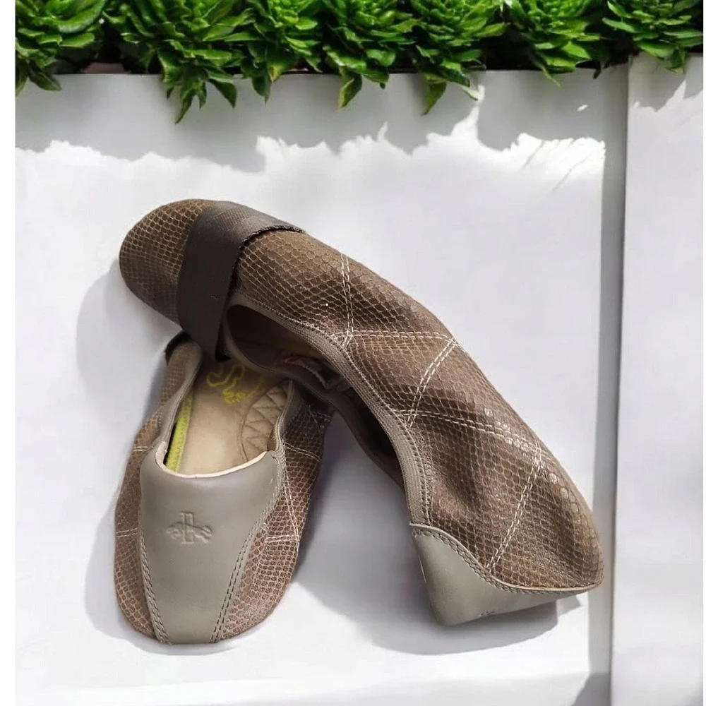 Puma Rhythm Ballet Flats Elastic Strap Comfort Walking‎ Tan Shoes Size US 11